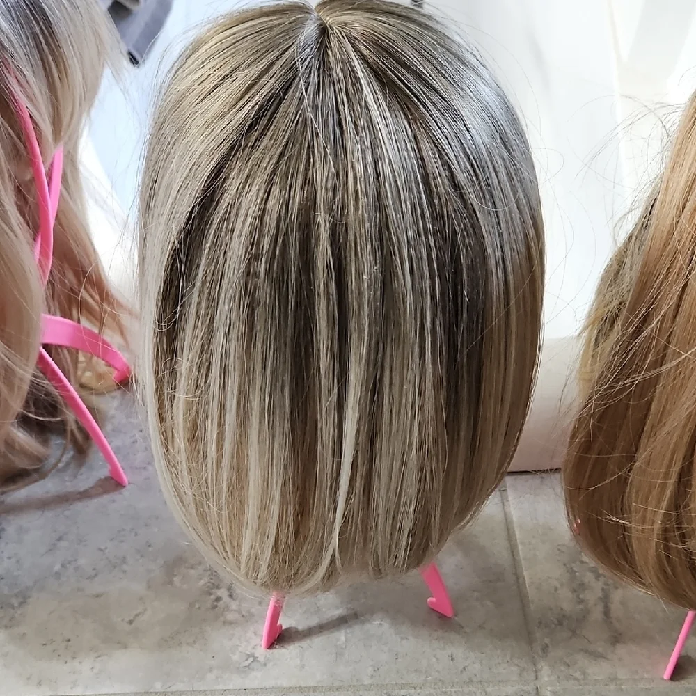 Stylish Ombre Blonde Wig - Picture 3 of 4